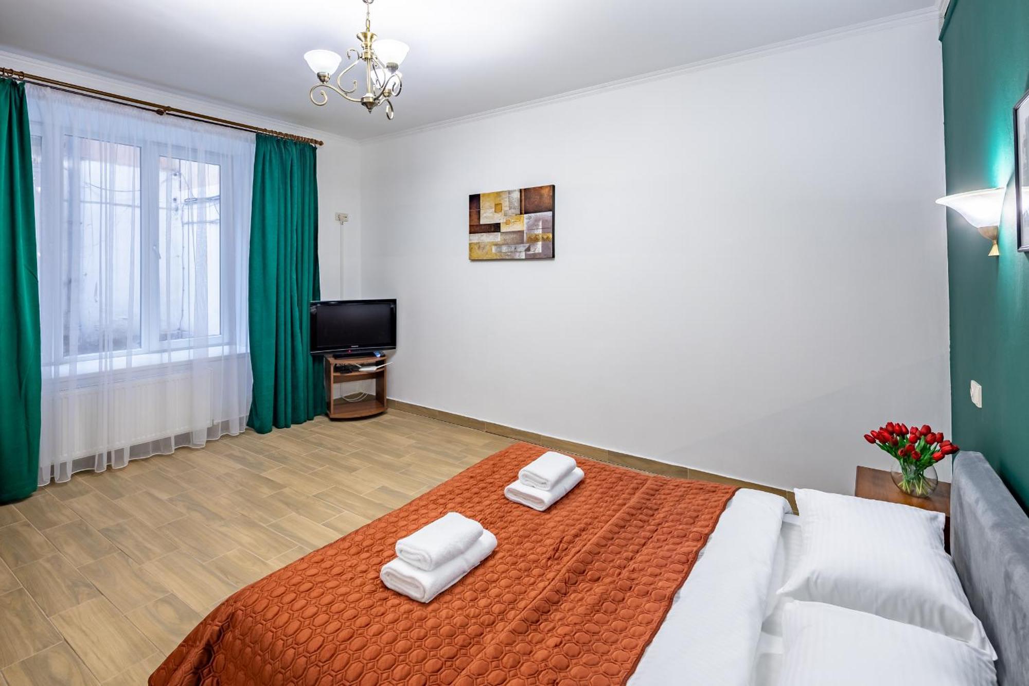 Complex Of Central Apartments Lviv Dış mekan fotoğraf